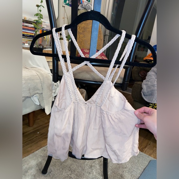 Tobi cute light pink double strap front cross flowy tank top - Picture 6 of 7